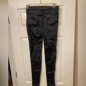 Chic Black Skinny Jeans for Women